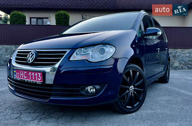 Минивэн Volkswagen Touran 2008 в Шепетовке