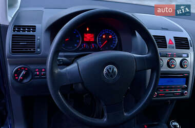 Минивэн Volkswagen Touran 2008 в 