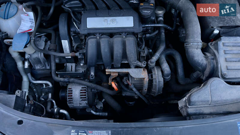 Минивэн Volkswagen Touran 2008 в Шепетовке