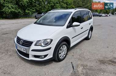 Минивэн Volkswagen Touran 2010 в Виннице