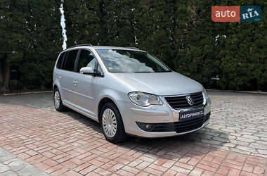 Минивэн Volkswagen Touran 2007 в Белой Церкви
