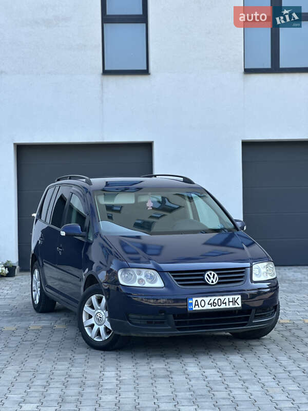 Volkswagen Touran 2004