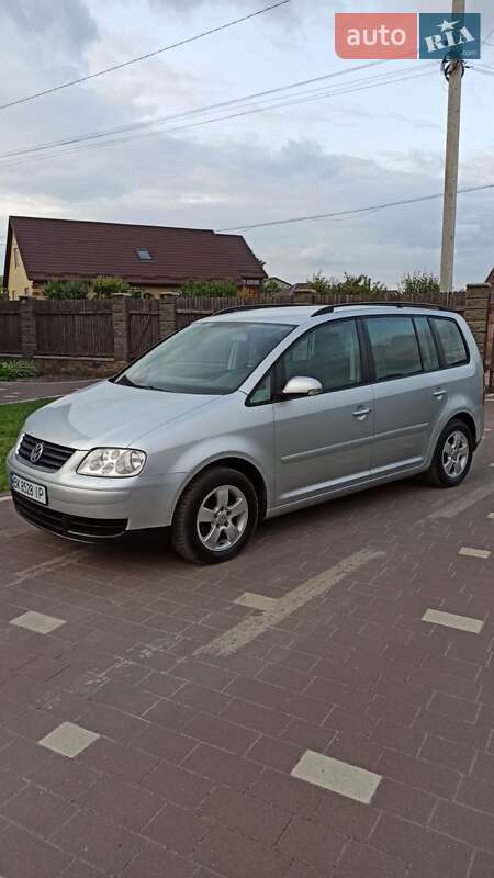 Volkswagen Touran 2005