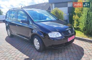 Мінівен Volkswagen Touran 2004 в Сарнах