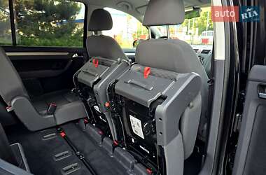 Минивэн Volkswagen Touran 2009 в 