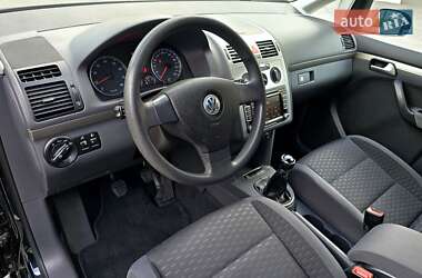 Минивэн Volkswagen Touran 2009 в 