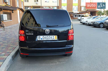 Минивэн Volkswagen Touran 2007 в 