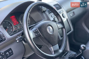 Минивэн Volkswagen Touran 2007 в 