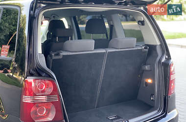 Минивэн Volkswagen Touran 2007 в 