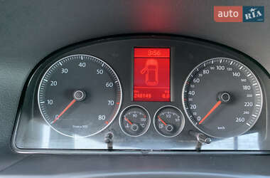 Минивэн Volkswagen Touran 2007 в 