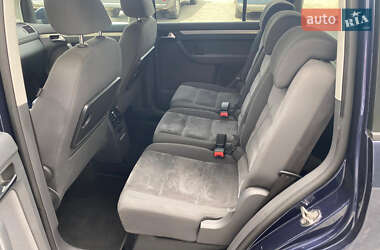 Мінівен Volkswagen Touran 2011 в 