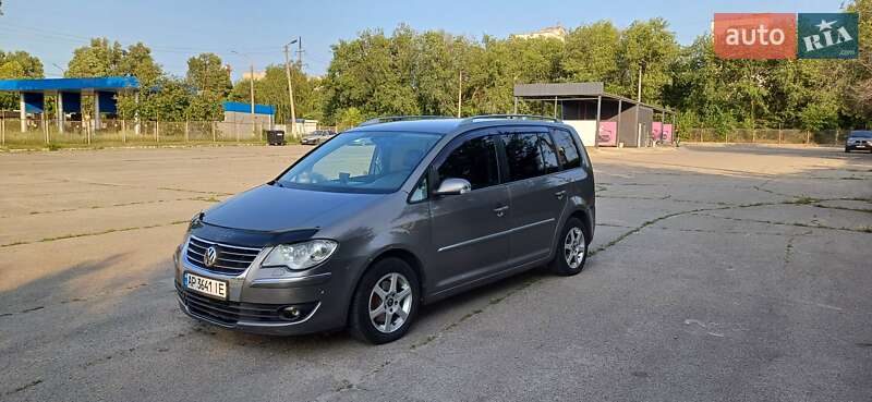 Минивэн Volkswagen Touran 2008 в Запорожье фото 5 Минивэн Volkswagen Touran 2008 в Запорожье
