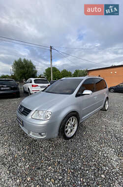 Мінівен Volkswagen Touran 2005 в Дергачах