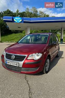 Мінівен Volkswagen Touran 2010 в Житомирі