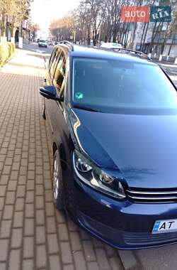 Минивэн Volkswagen Touran 2013 в Снятине