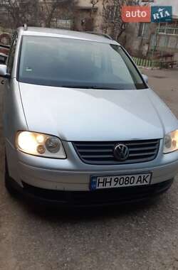 Мінівен Volkswagen Touran 2003 в Білгороді-Дністровському