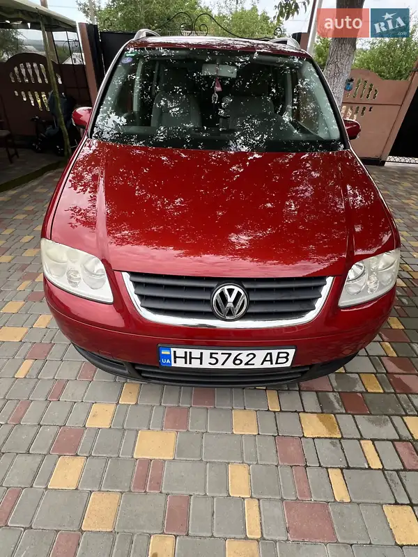 Volkswagen Touran