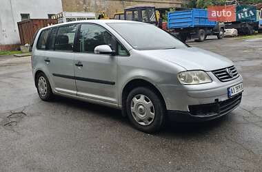 Минивэн Volkswagen Touran 2004 в Киеве