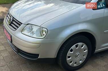 Минивэн Volkswagen Touran 2006 в 