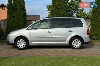 Минивэн Volkswagen Touran 2006 в 