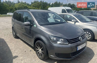 Минивэн Volkswagen Touran 2011 в Львове