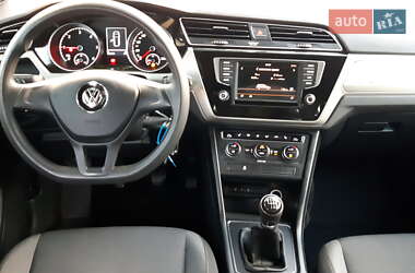 Мікровен Volkswagen Touran 2016 в Запоріжжі