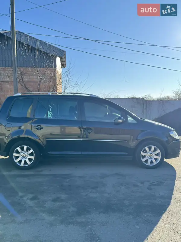 Volkswagen Touran
