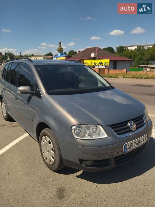 Volkswagen Touran 2004