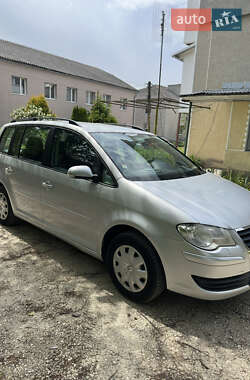 Минивэн Volkswagen Touran 2007 в Збараже