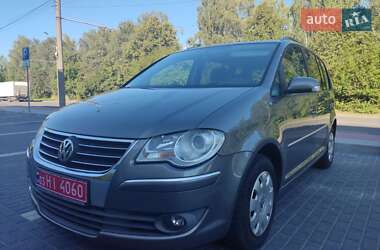 Мінівен Volkswagen Touran 2008 в Луцьку