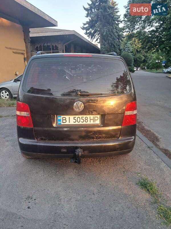 Мінівен Volkswagen Touran 2004 в Полтаві