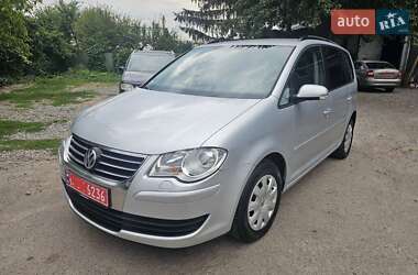 Мінівен Volkswagen Touran 2008 в Вінниці