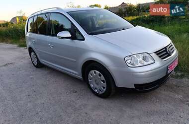 Мінівен Volkswagen Touran 2004 в Вінниці