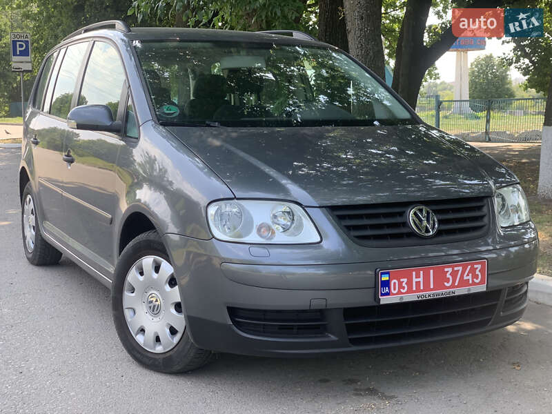 Минивэн Volkswagen Touran 2006 в Полтаве