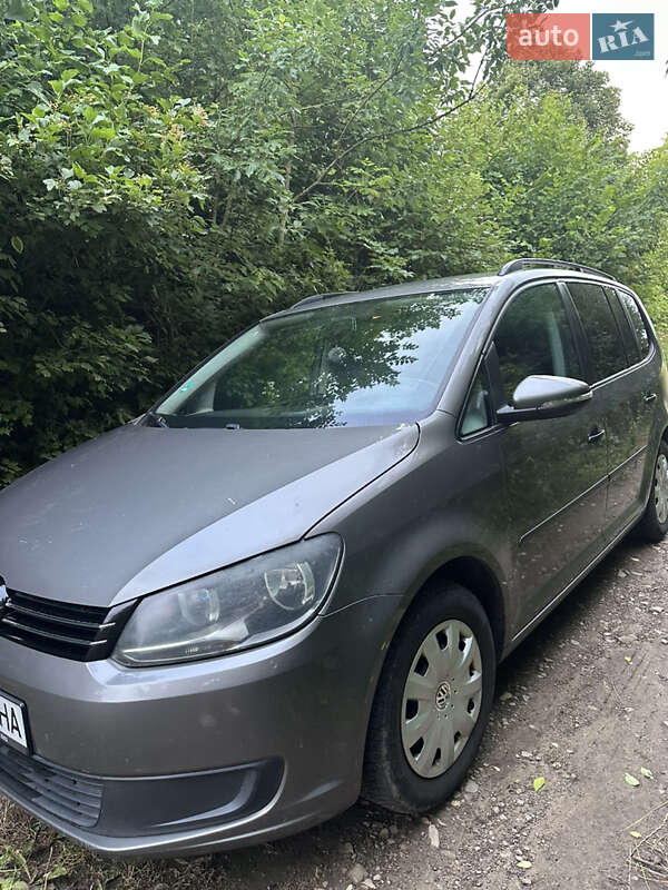 Мінівен Volkswagen Touran 2010 в Самборі фото 2 Мінівен Volkswagen Touran 2010 в Самборі
