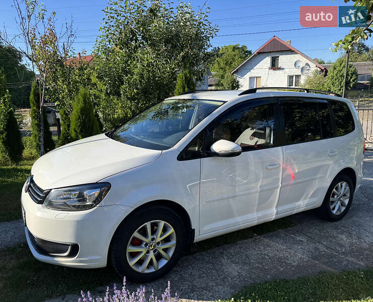 Volkswagen Touran 2011