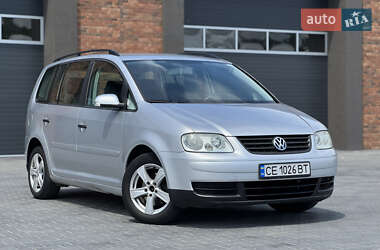 Мінівен Volkswagen Touran 2005 в Чернівцях