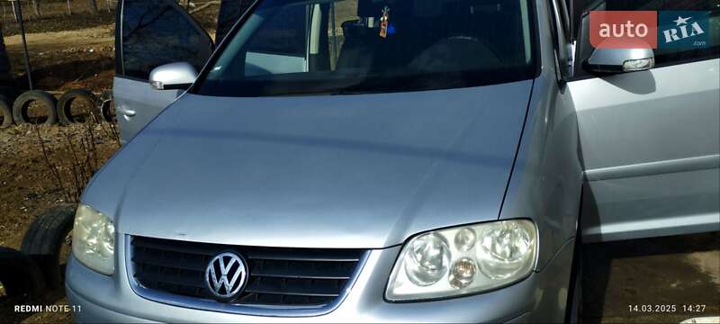 Мінівен Volkswagen Touran 2003 в Тульчині