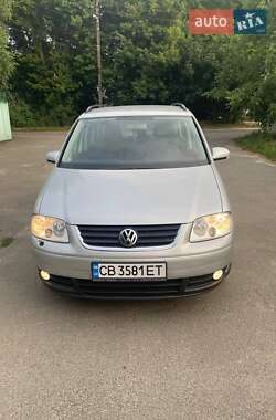Мінівен Volkswagen Touran 2005 в Чернігові