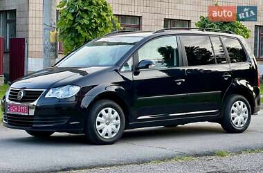 Минивэн Volkswagen Touran 2008 в Умани