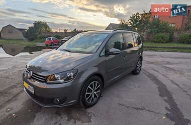 Минивэн Volkswagen Touran 2011 в Костополе