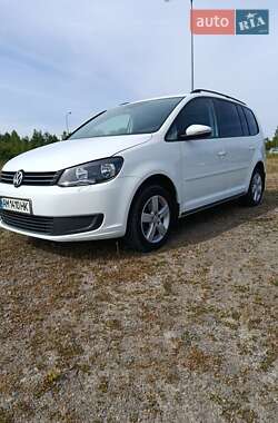 Мікровен Volkswagen Touran 2015 в Львові