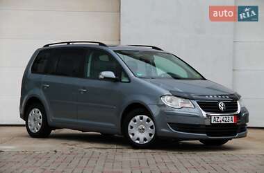 Мінівен Volkswagen Touran 2007 в Сарнах