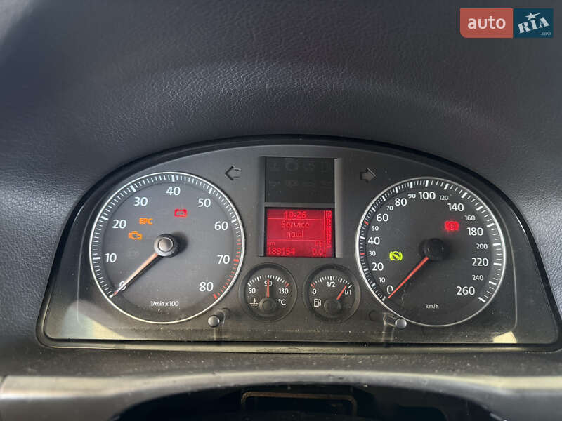 Минивэн Volkswagen Touran 2004 в Одессе