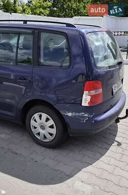 Минивэн Volkswagen Touran 2004 в Житомире