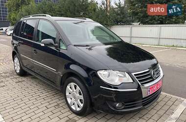 Минивэн Volkswagen Touran 2007 в Луцке