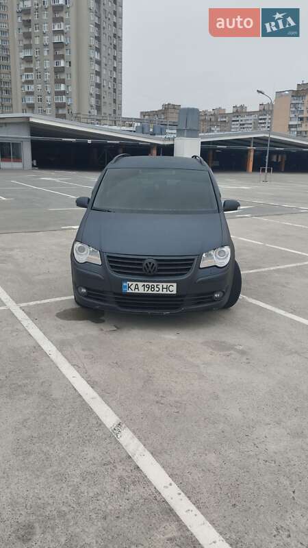 Volkswagen Touran 2008