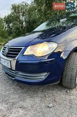 Мінівен Volkswagen Touran 2007 в Сарнах