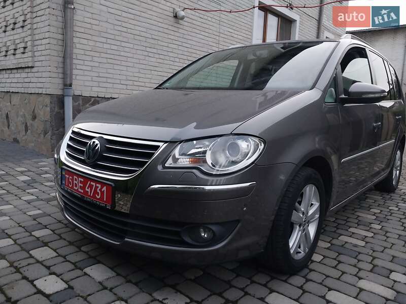 Volkswagen Touran 2010