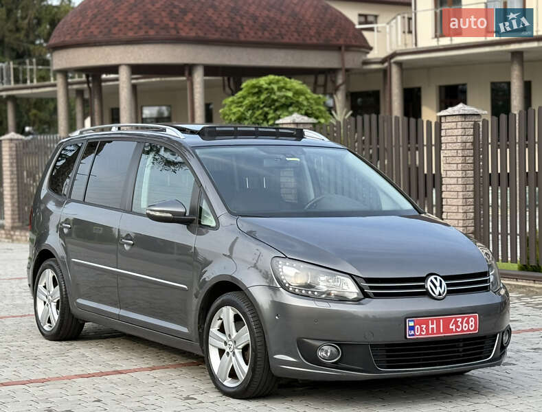 Volkswagen Touran 2011